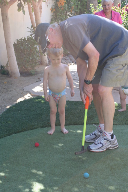 Will's new golf set, lesson by Papa
