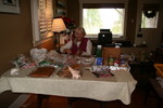 Gingerbread house decorating 
