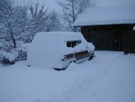 Yah, last night there was no snow